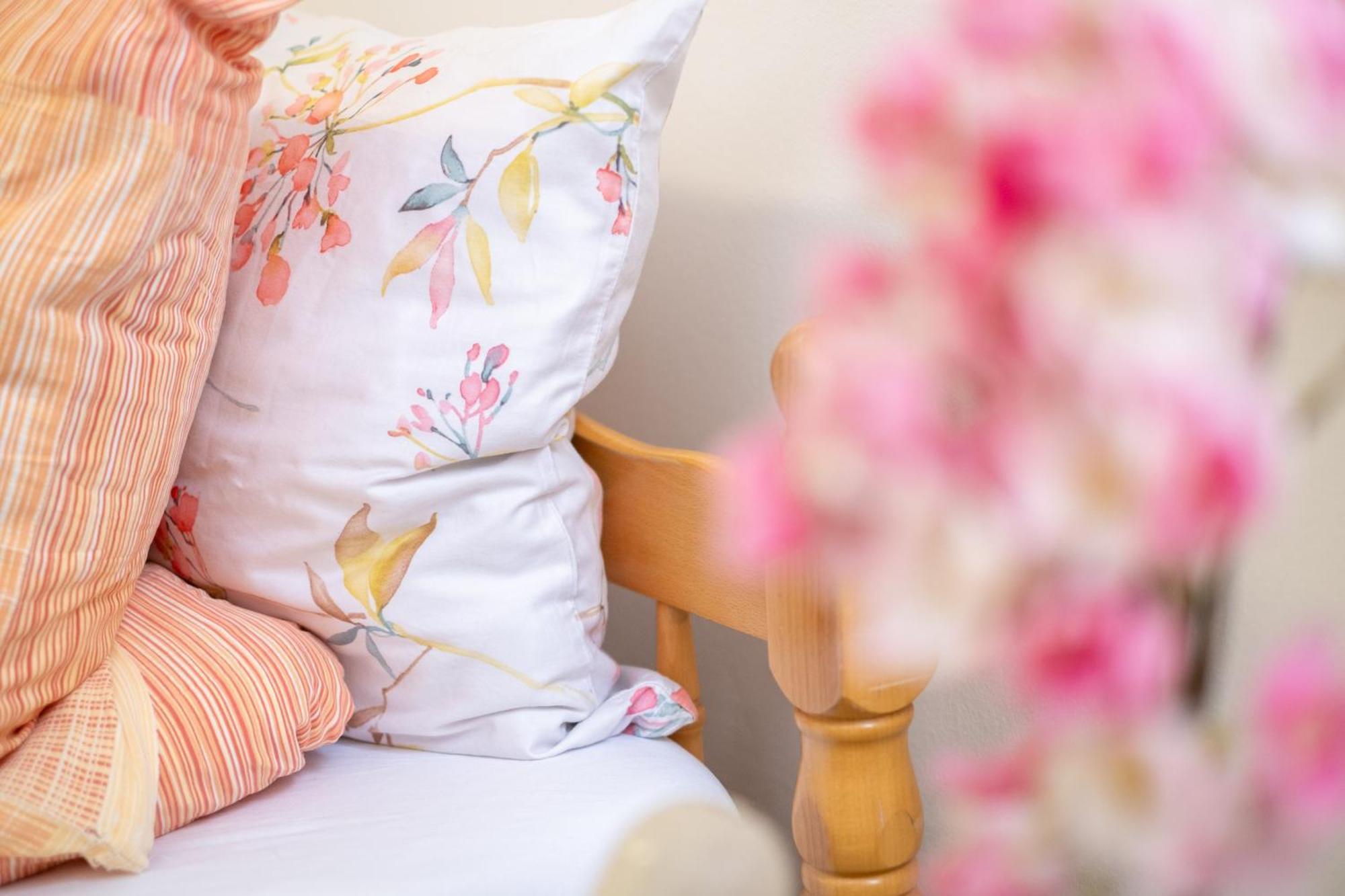 Guesthouse Rose ซาราเยโว ภายนอก รูปภาพ