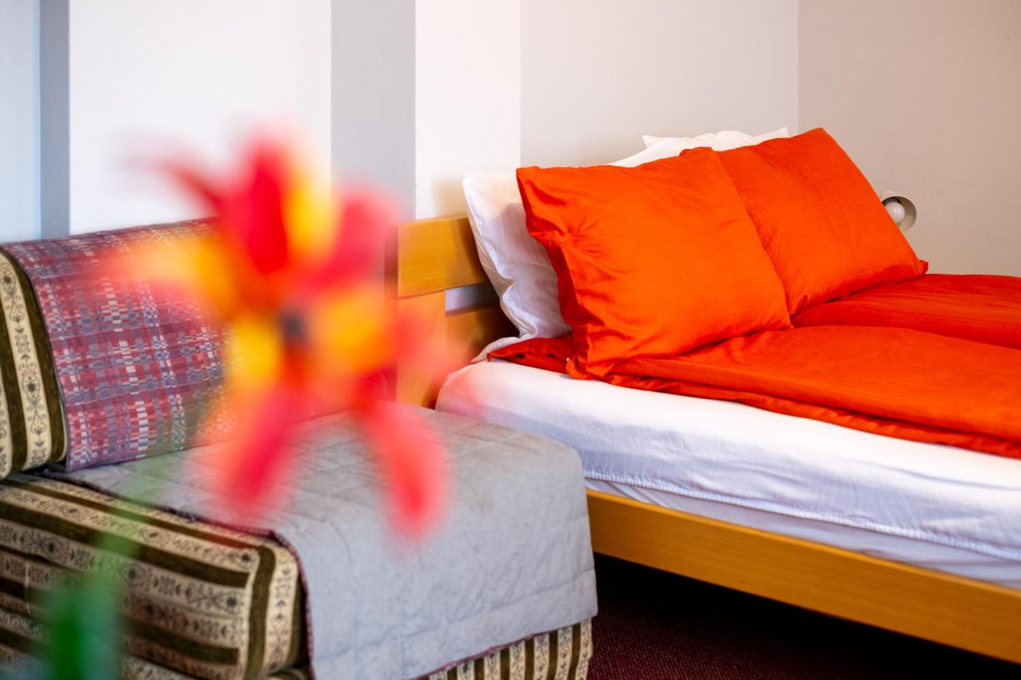 Guesthouse Rose ซาราเยโว ภายนอก รูปภาพ
