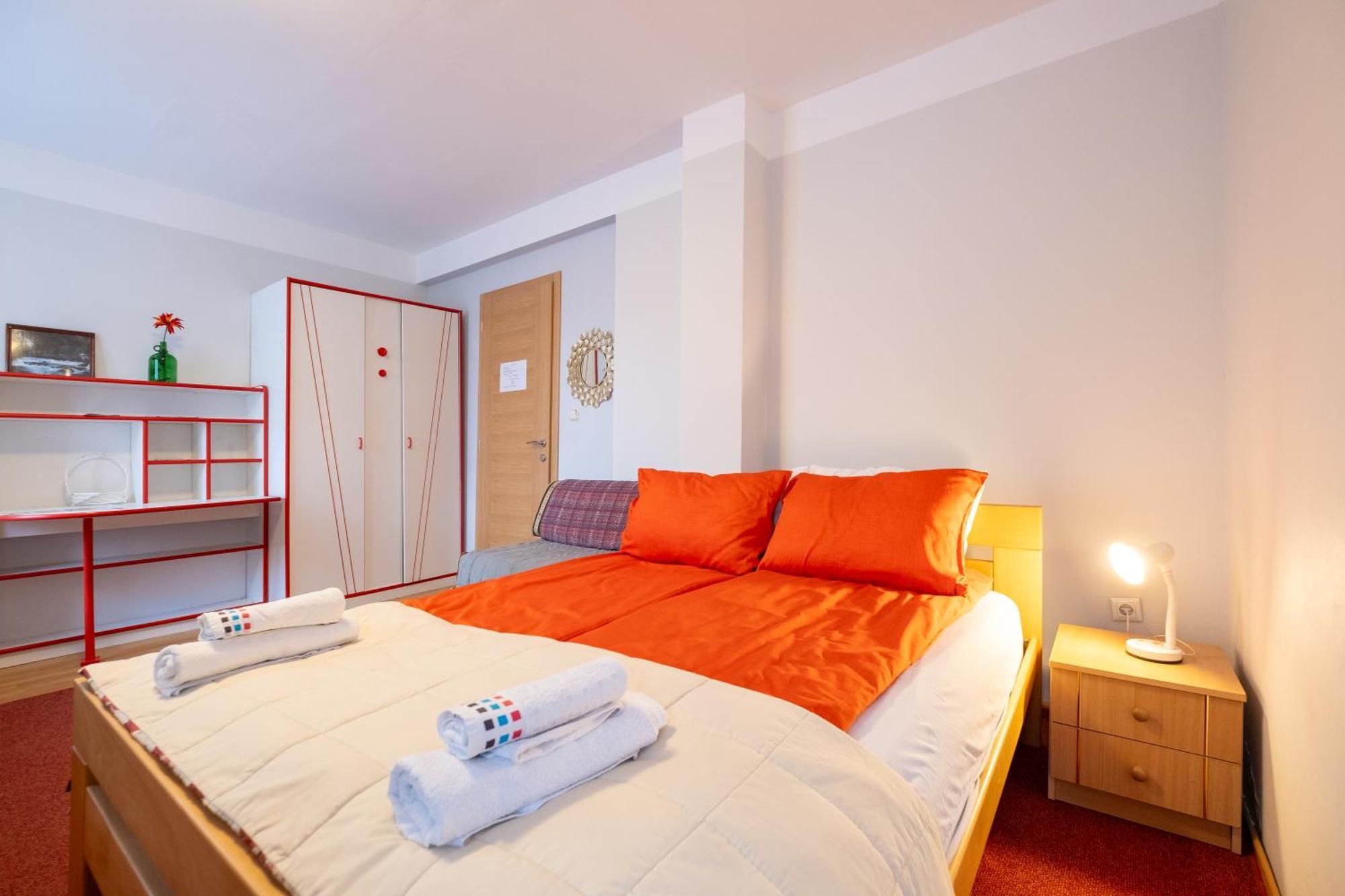Guesthouse Rose ซาราเยโว ภายนอก รูปภาพ