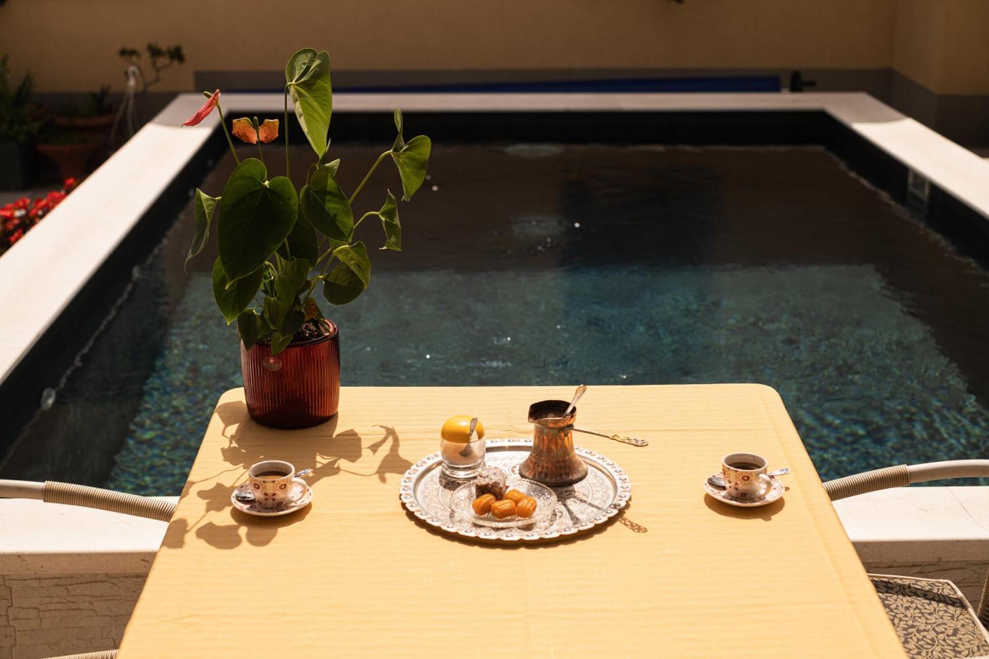 Guesthouse Rose ซาราเยโว ภายนอก รูปภาพ